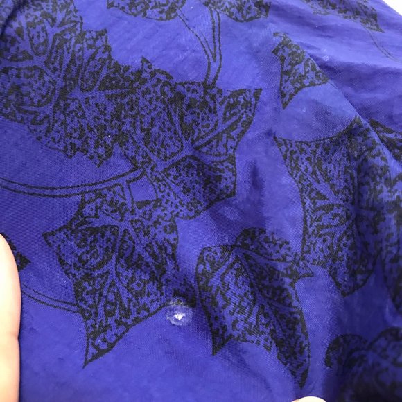 Vintage REEBOK Purple Leaves Windbreaker Jacket - Picture 9 of 9